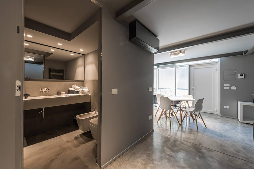 شقة Grey Loft بولينيانو آ ماري المظهر الخارجي الصورة
