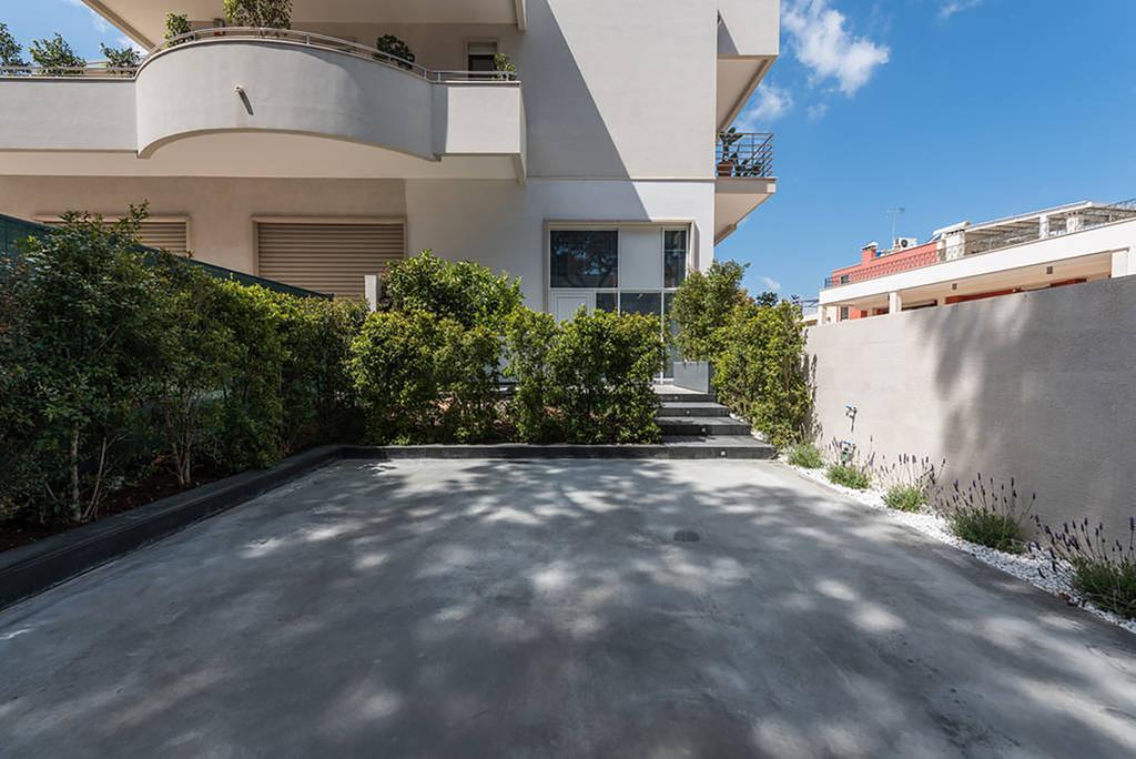 شقة Grey Loft بولينيانو آ ماري المظهر الخارجي الصورة