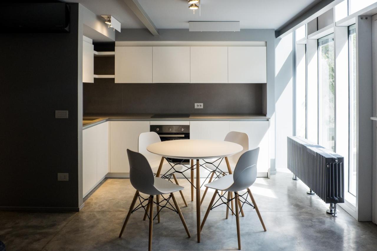شقة Grey Loft بولينيانو آ ماري المظهر الخارجي الصورة