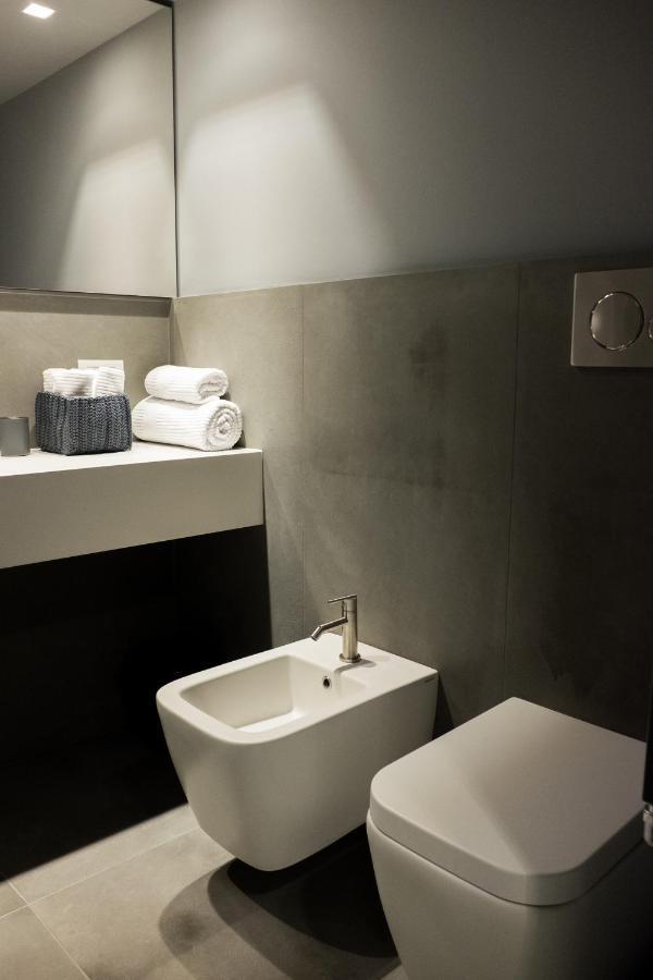 شقة Grey Loft بولينيانو آ ماري المظهر الخارجي الصورة