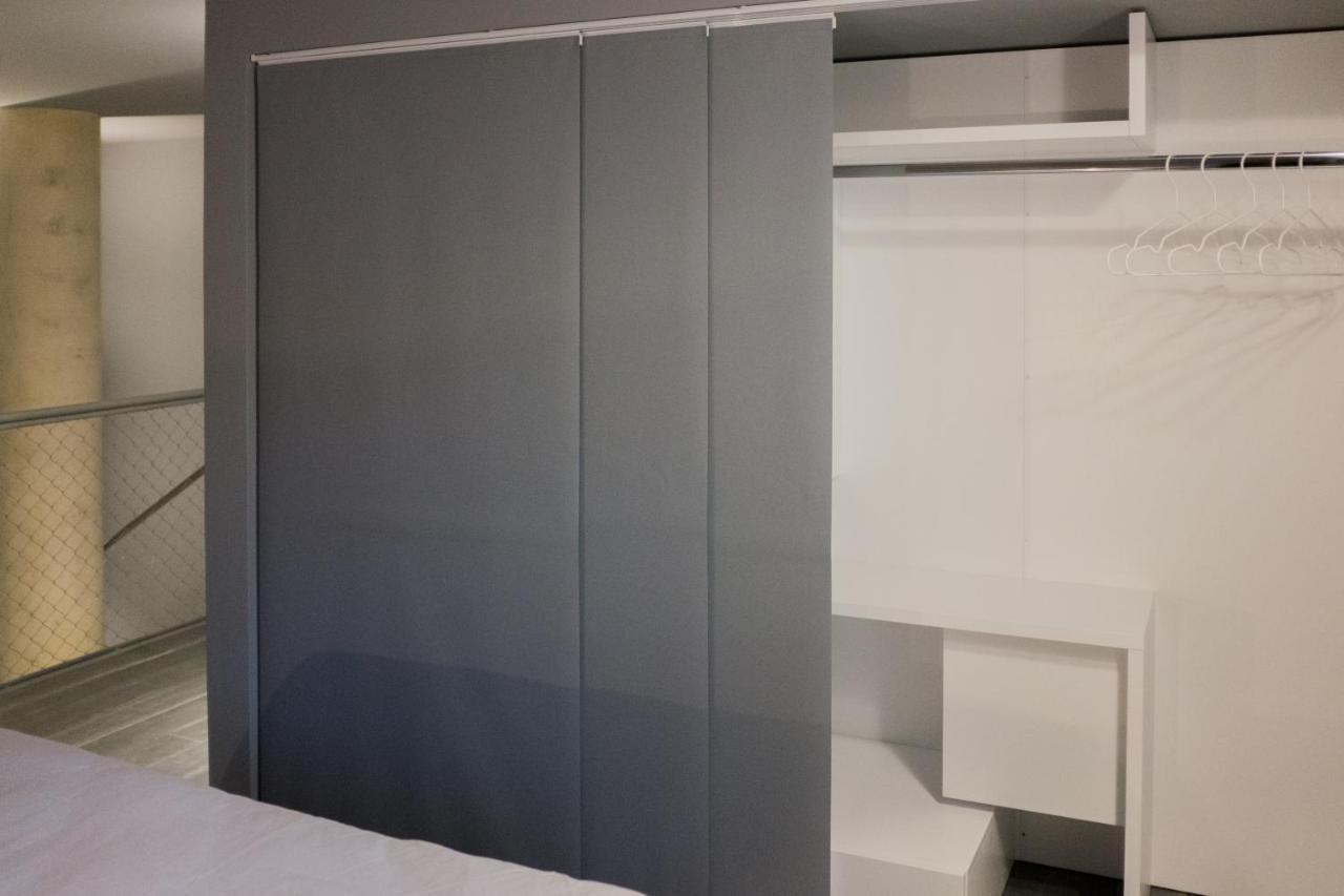 شقة Grey Loft بولينيانو آ ماري المظهر الخارجي الصورة