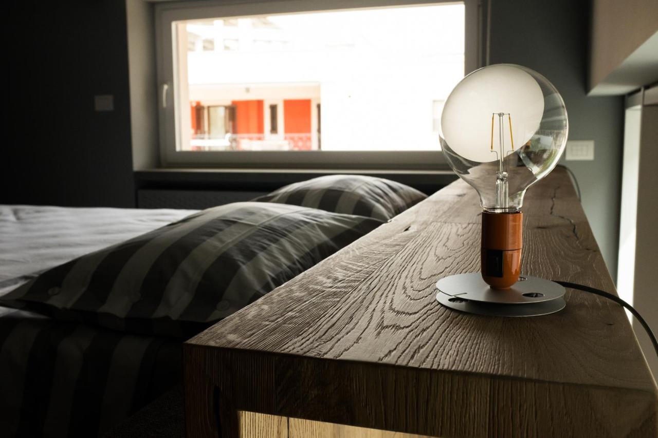 شقة Grey Loft بولينيانو آ ماري المظهر الخارجي الصورة