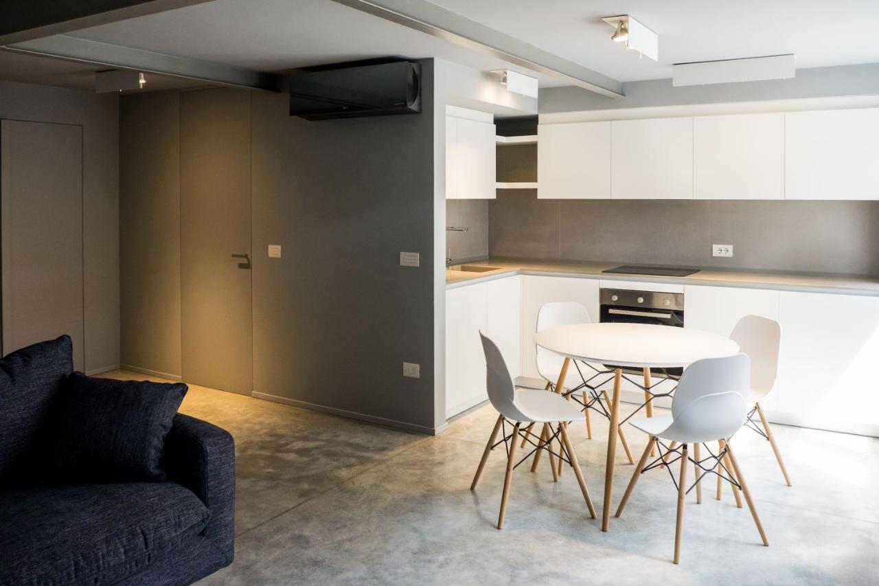شقة Grey Loft بولينيانو آ ماري المظهر الخارجي الصورة